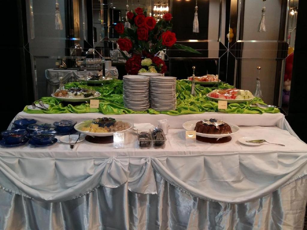 Couleur Hotel Cengkareng Jakarta Luaran gambar